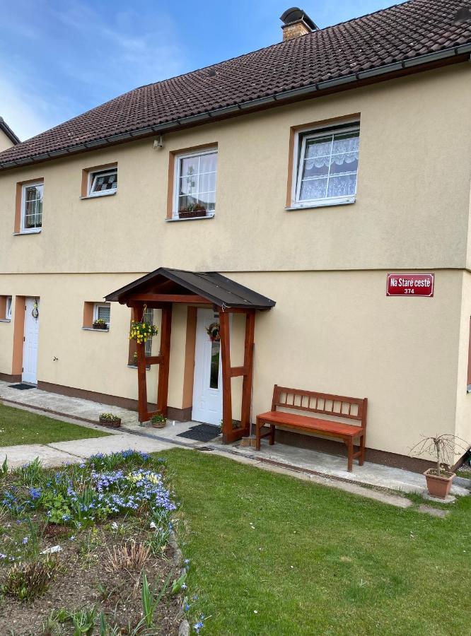 Apartman Karovi Destne v Orlickych horach Exterior foto